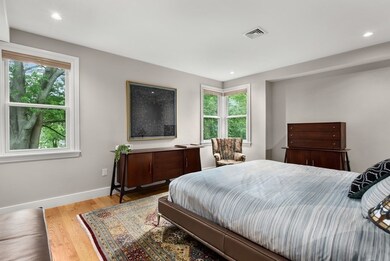 90 Babcock St unit 2, Brookline, MA 02446 - photo 5