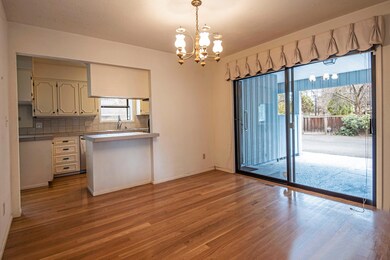 118 SE 15th St, Bend, OR 97702 - photo 7