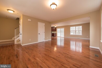 1013 Wampler Rd, Baltimore, MD 21220 - photo 3