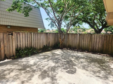 5609 56th Way, West Palm Beach, FL 33409 - photo 6