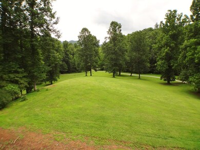 Front Yard for 854 Hampton Branch