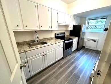 Cartwright Towers II unit GFA, Bridgeport, CT 06604 - photo 7