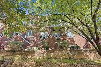 100 N Laurel Ave unit 115, Charlotte, NC 28207 - photo 2