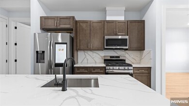 52 Cambridge Ave, Jersey City, NJ 07307 - photo 5