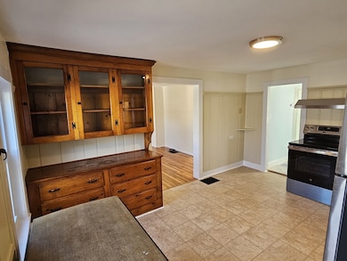 87 Russell St unit 1, Marlborough, MA 01752 - photo 4