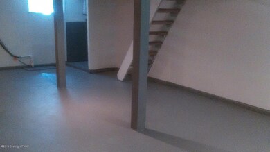 9487 Juniper Dr, Tobyhanna, PA 18466 - photo 2