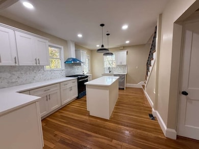 194 Fells Ave, Medford, MA 02155 - photo 3