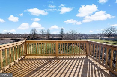 280 Libby Ann Dr, Bunker Hill, WV 25413 - photo 4