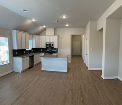 27330 Axis Deer Dr, Magnolia, TX 77354 - photo 4