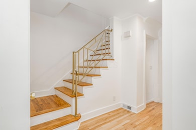 142 S Gould Rd, Columbus, OH 43209 - photo 6