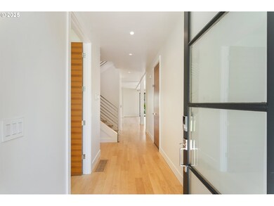 Entrance/Foyer