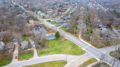 26W101 Jewell Rd, Wheaton, IL 60187 - photo 6