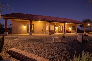 21445 W Vista Royale Dr unit B, Wickenburg, AZ 85390 - photo 2
