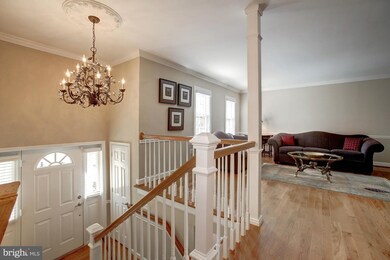 10820 Stanhope Place, Fairfax, VA 22032 - photo 3