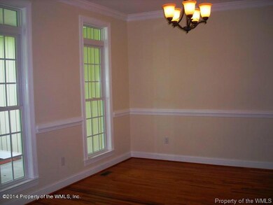 924 E Magnolia Ave, West Point, VA 23181 - photo 3