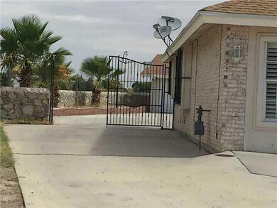 417 Hadley Place, Horizon City, TX 79928 - photo 3