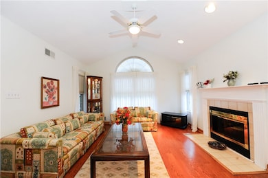 1467 Greenbriar Ct unit 1467, South Park, PA 15129 - photo 4