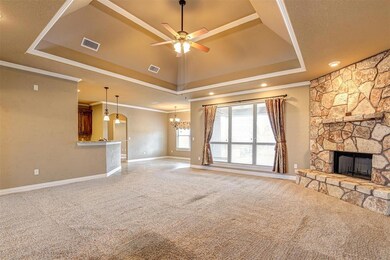 161 Ellis Spring Dr, Weatherford, TX 76085 - photo 3