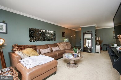 427 Christopher Ave unit 12, Gaithersburg, MD 20879 - photo 6