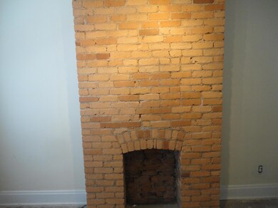 Living Room (2)