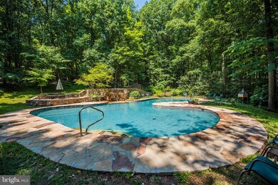 19 Whippoorwill Ct, Berkeley Springs, WV 25411 - photo 4