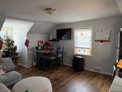 8 Rowe Place, Bloomfield, NJ 07003 - photo 3