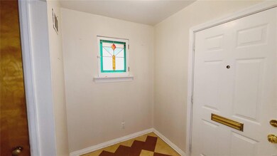 4751 Penrose St, Saint Louis, MO 63115 - photo 2