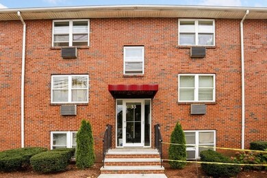 33 Montvale Ave unit 10, Woburn, MA 01801 - photo 6