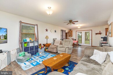 2756 Ridge Hollow Rd, Edinburg, VA 22824 - photo 3