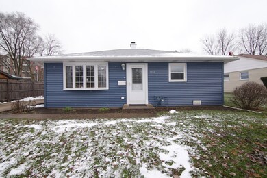 3002 Martin Ln, Rolling Meadows, IL 60008 - photo 6