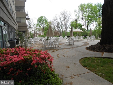 Radnor House unit 306, Bryn Mawr, PA 19010 - photo 5