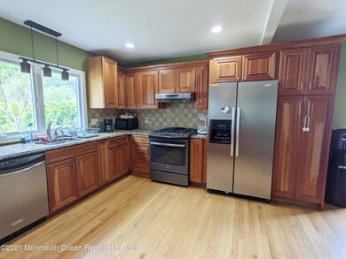 232 Highwood Rd, Oakhurst, NJ 07755 - photo 4