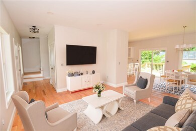 2 Tomahawk Ct, Warwick, RI 02886 - photo 6