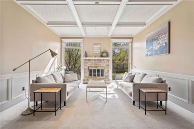 8114 Acuff Ln, Lenexa, KS 66215 - photo 2