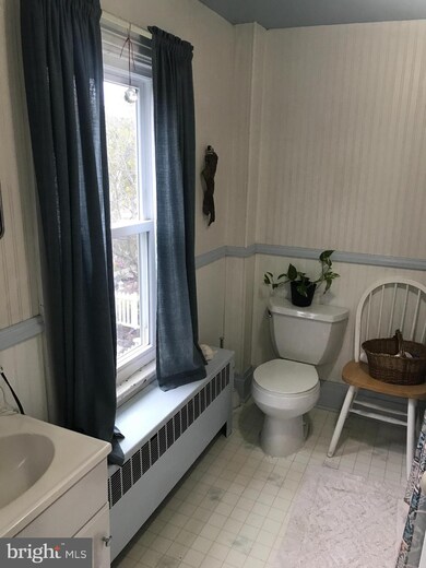 1641 E Derry Rd, Hershey, PA 17033 - photo 7