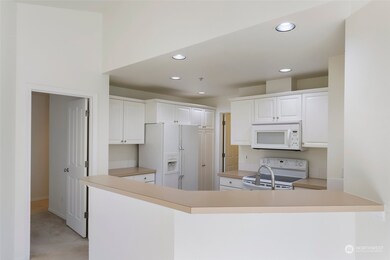 2120 Palisade Blvd unit D-6, Dupont, WA 98327 - photo 6