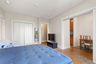 122 Riverway unit 9, Boston, MA 02215 - photo 6