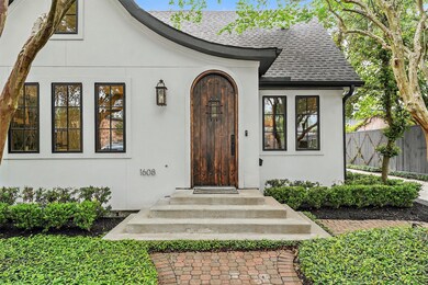 1608 W Main St, Houston, TX 77006 - photo 3