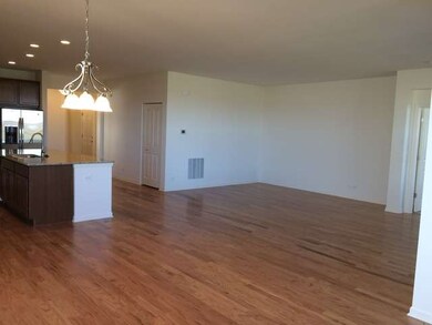 910 Prescott Ln, Pingree Grove, IL 60140 - photo 4