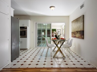 DiningArea-2