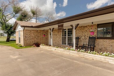 182 County Road 4679, Boyd, TX 76023 - photo 4