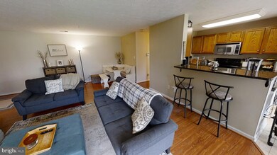 692 Winding Stream Way unit 102, Odenton, MD 21113 - photo 6