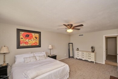 Jasmine-Master Bedroom3