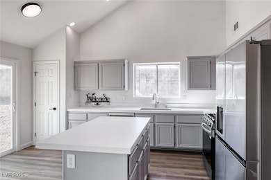 6705 Shallow Creek Ct, Las Vegas, NV 89108 - photo 7