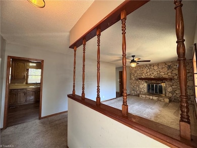 1801 Alderwood Dr, Greensboro, NC 27409 - photo 5