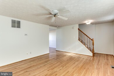 7312 Hidden Cove, Columbia, MD 21046 - photo 5