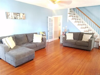 425 Pen Argyl St, Pen Argyl, PA 18072 - photo 5