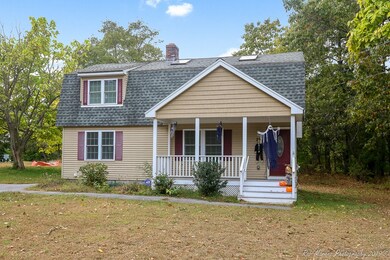 233 Phineas St, Dracut, MA 01826 - photo 2