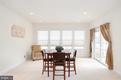 43608 White Cap Terrace, Chantilly, VA 20152 - photo 3