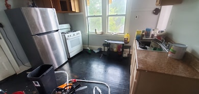 unlisted-address, Chicago, IL 60628 - photo 4